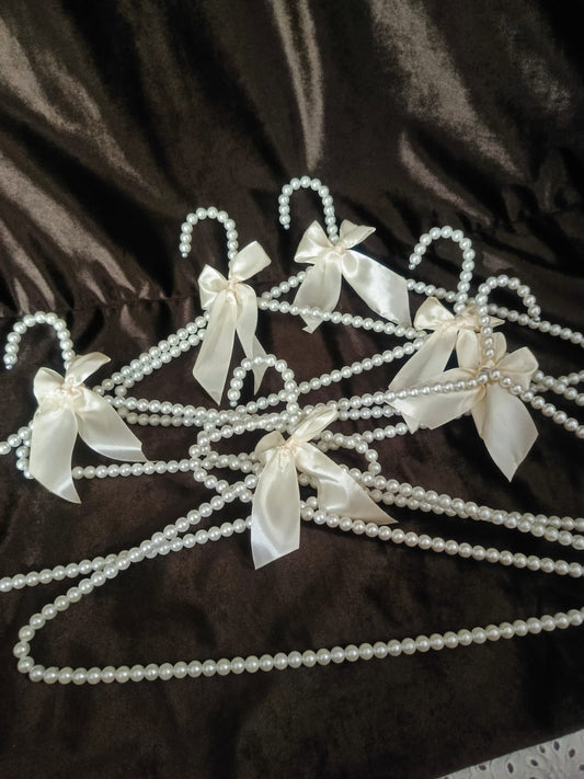 Pearl Hangers
