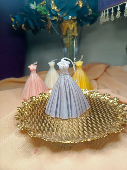 Lady shaped candle