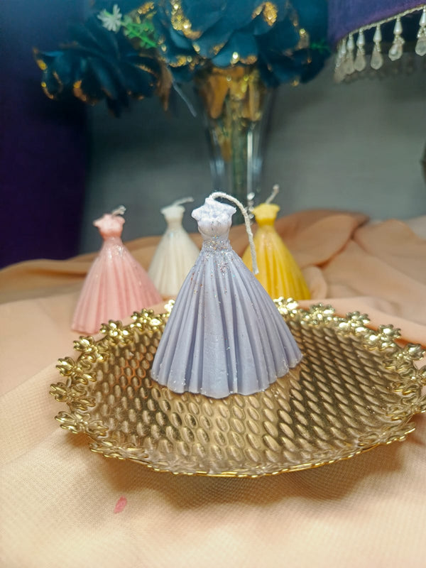 Lady shaped candle